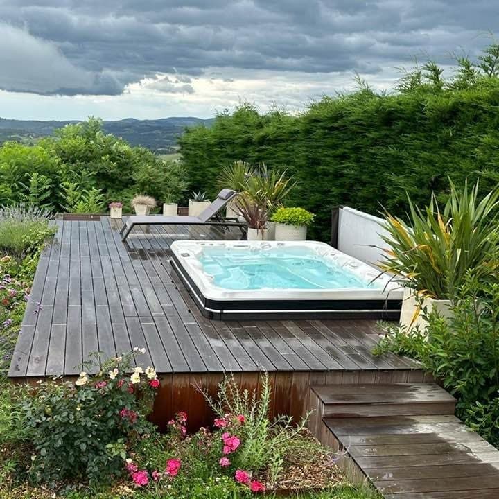Jacuzzi SPA 26