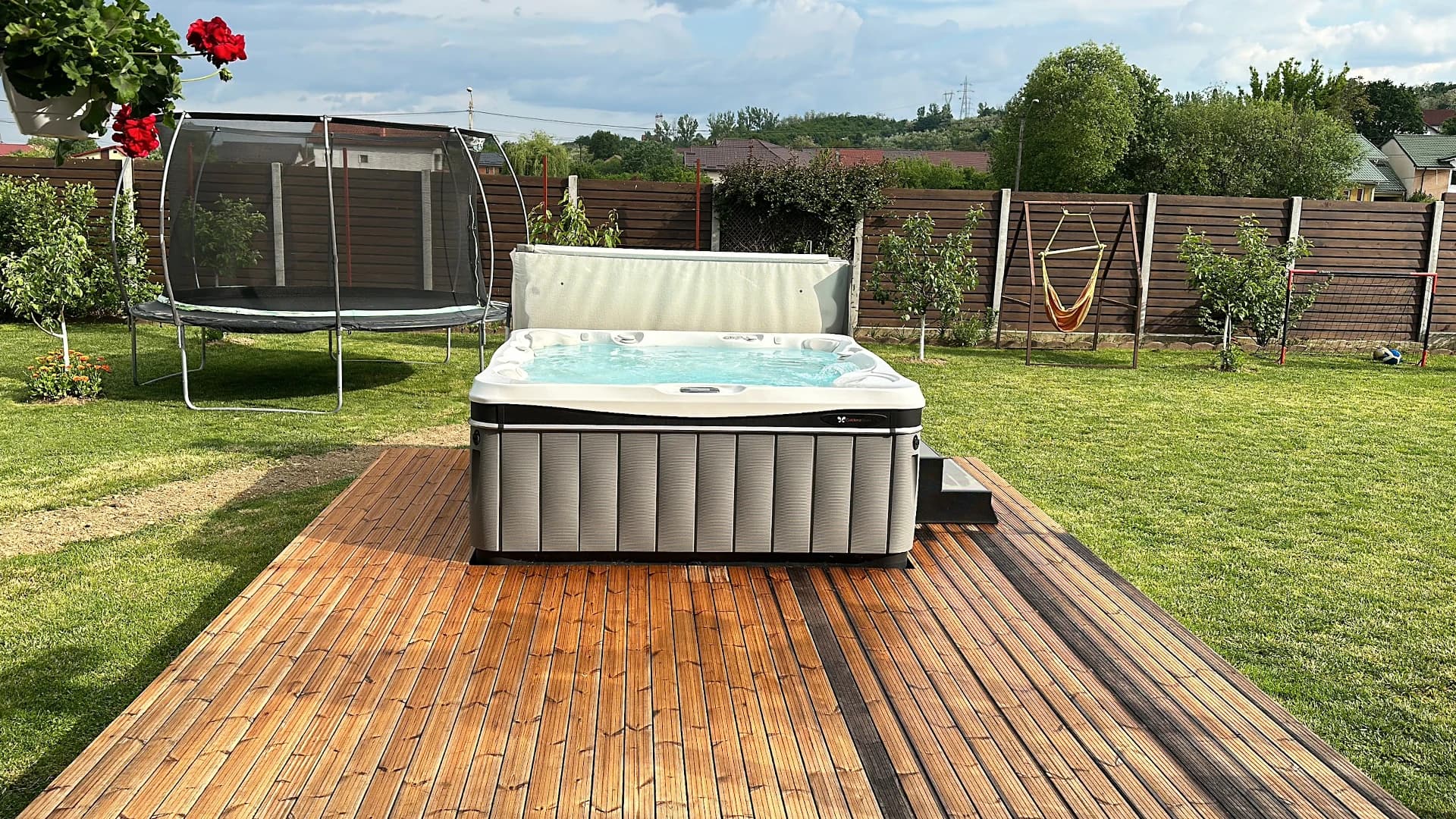 Cadă cu hidromasaj Caldera Spas® Geneva – Proiect Hidrostyle în Argeş