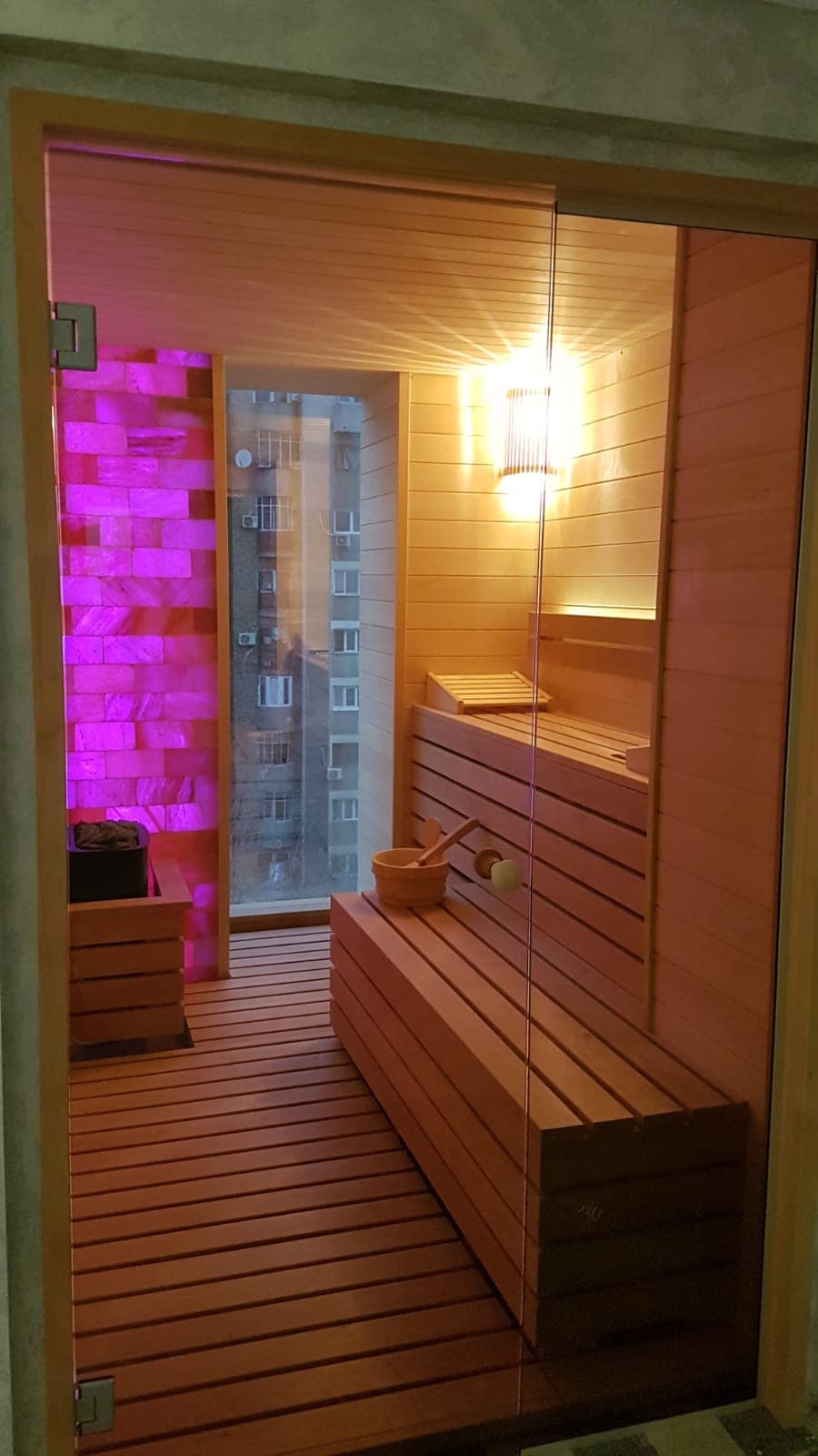 Saună uscată finlandeză – Centrul Medical Imamed, București