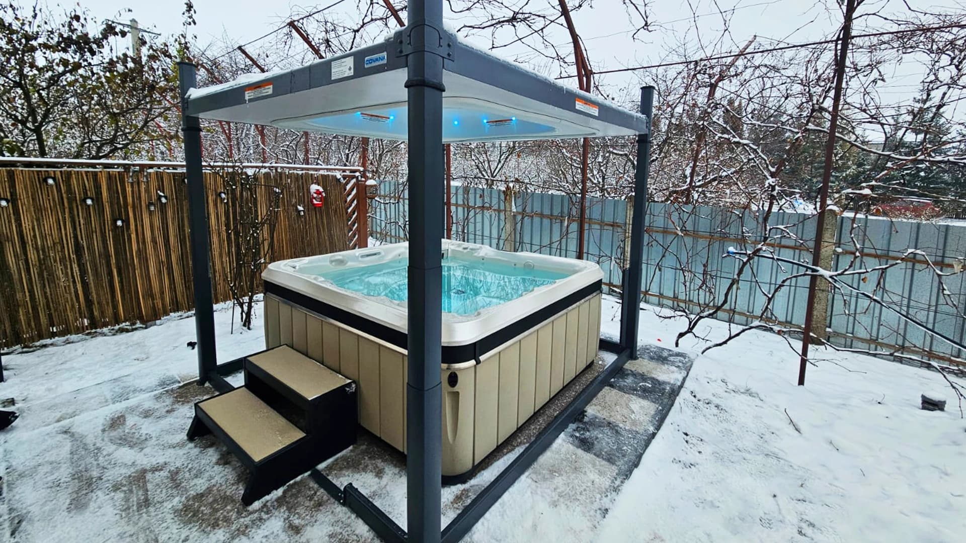 Jacuzzi Caldera Spas® Provence – Proiect Hidrostyle în Suceava
