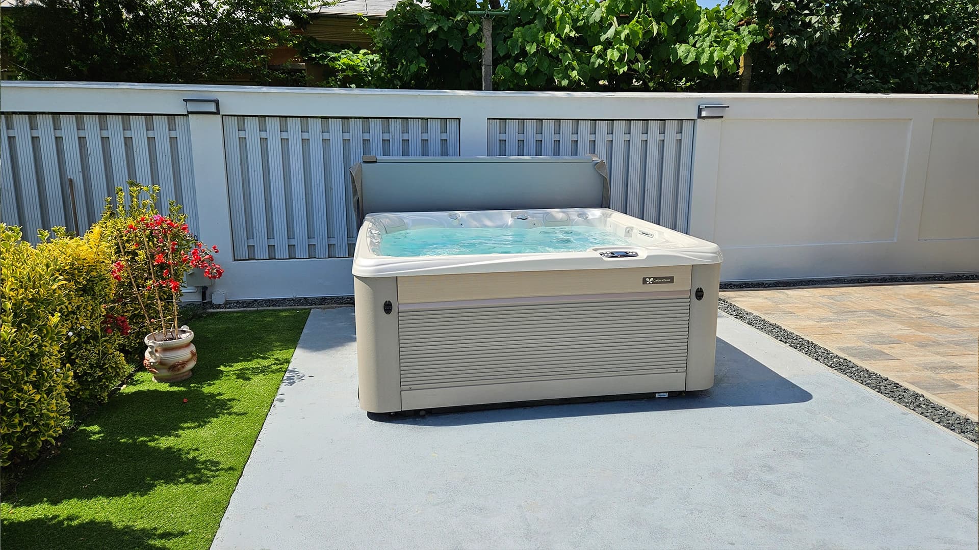 Jacuzzi exterior Caldera Spas® Seychelles – Proiect Hidrostyle în Măgurele