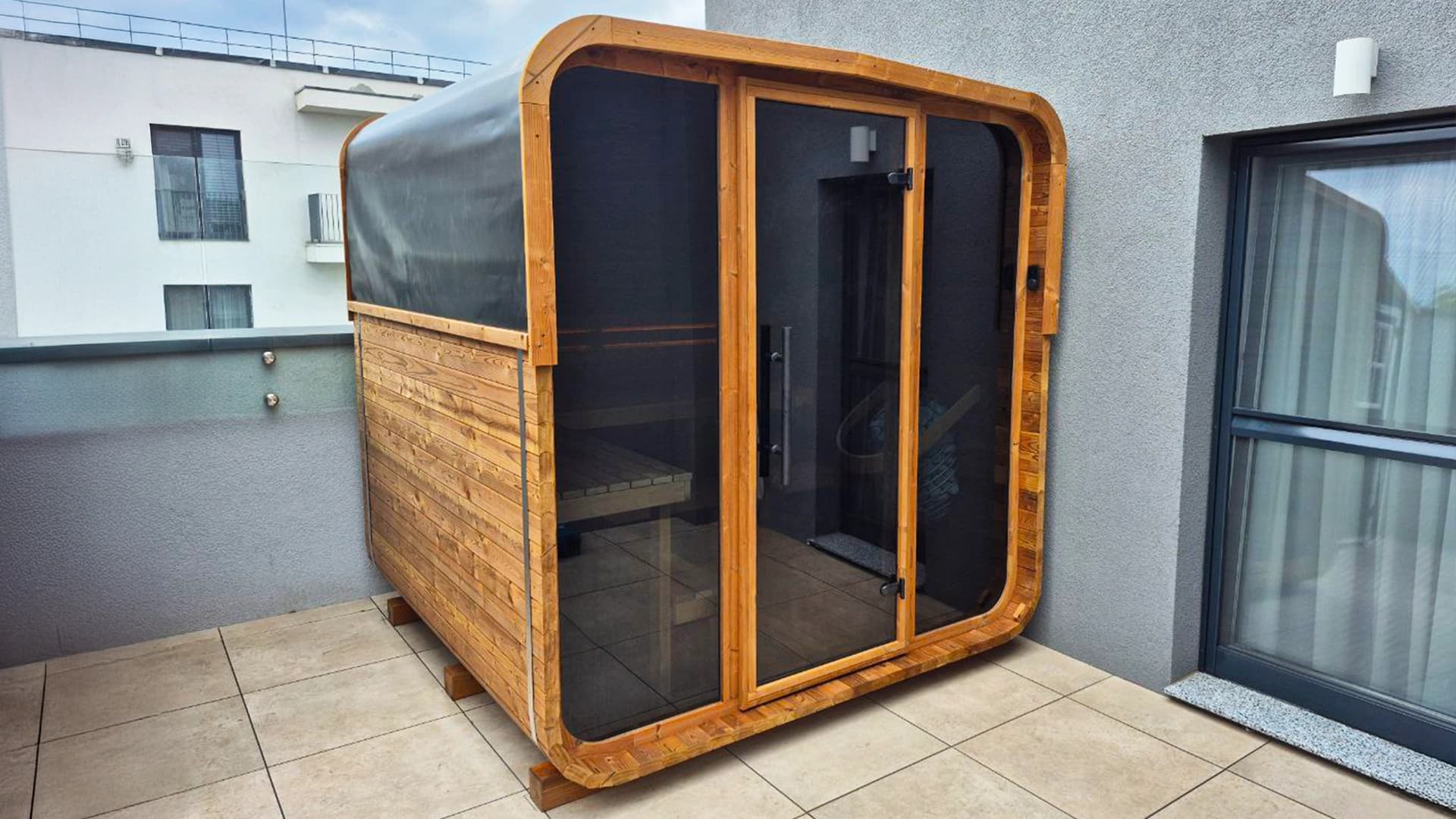 Saună de finlandeză exterior Auroom® Sola 210 – București