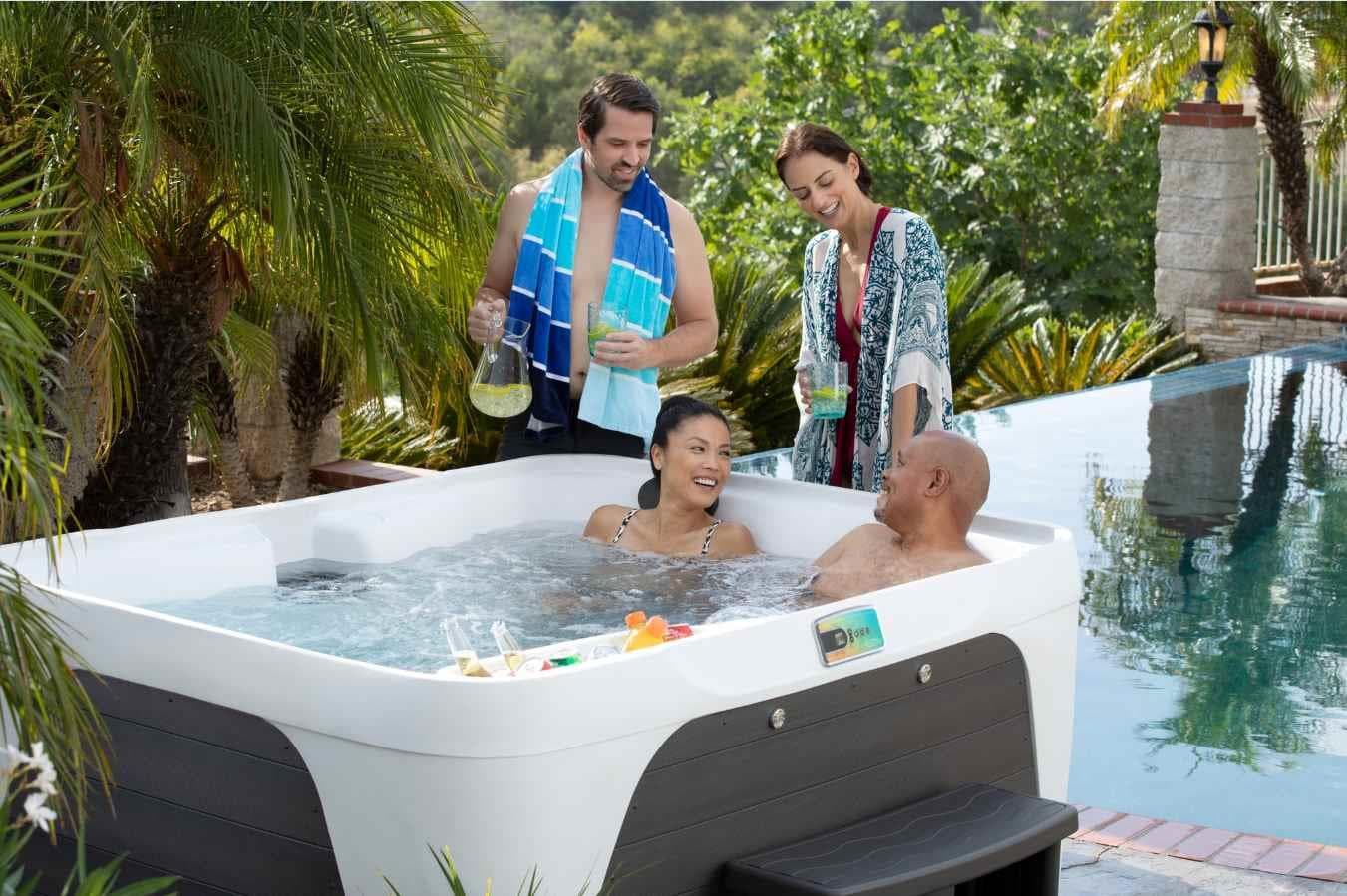Cadă cu Hidromasaj Fantasy Spas® Enamor Premier – 4 Locuri